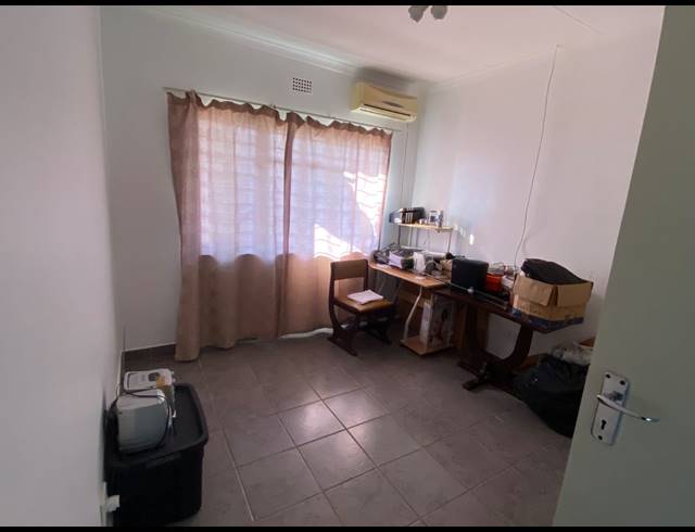 4 BEDROOM FREESTANDING FOR SALE IN PROTEA PARK